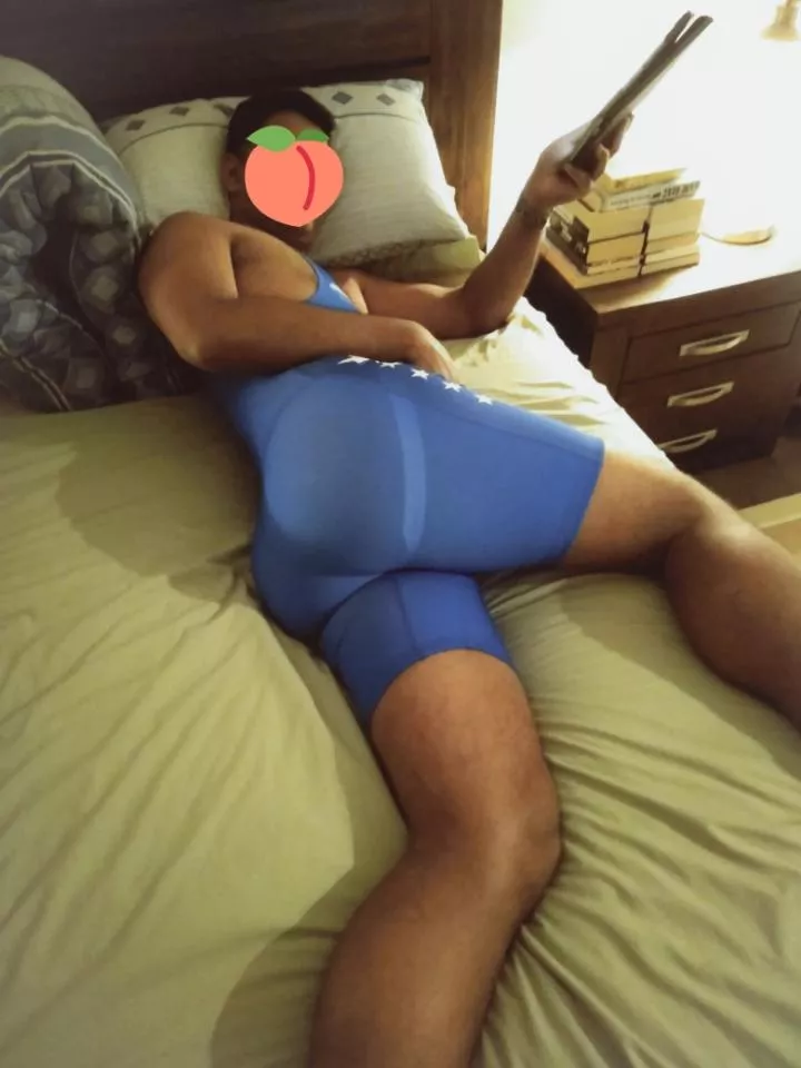 Can you spot my jock under the singlet? think coach will allow this? 😜🍑