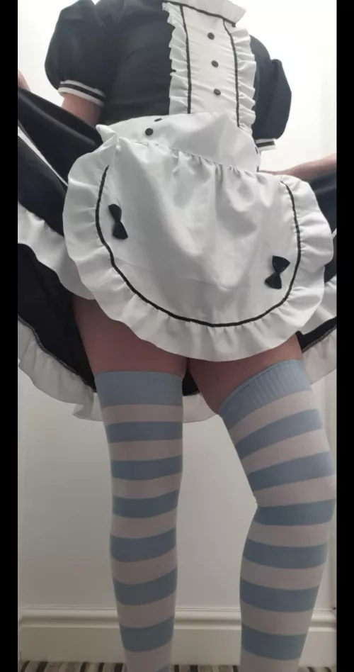 can't go wrong with a maid outfit, right?