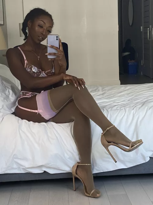 Can't help but feeling sexy in this 💖