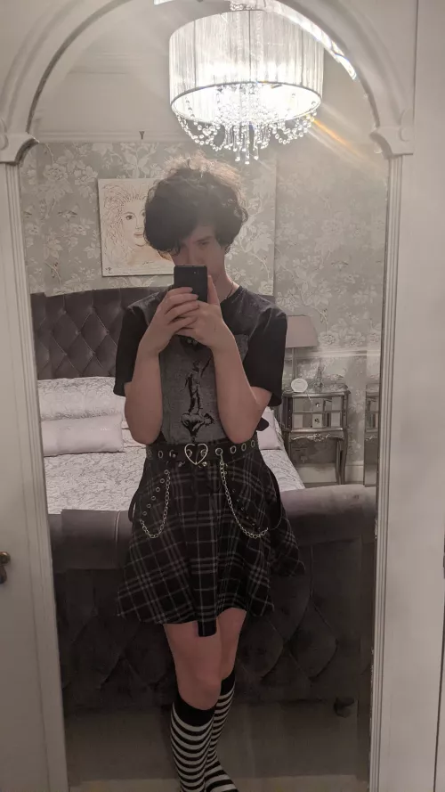 Casual round the house day today, still wanted to at least be a lil cute tho uwu