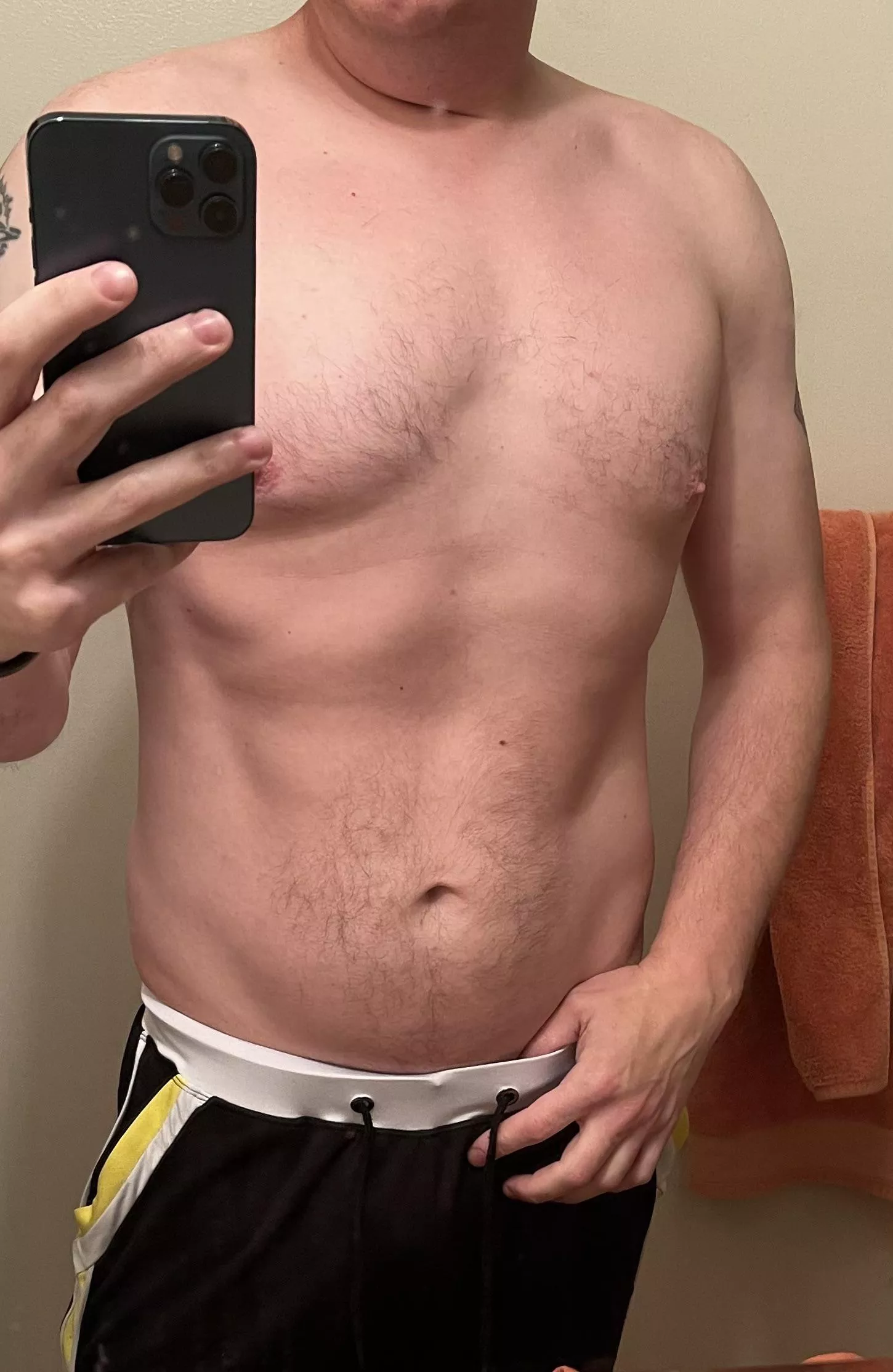Checking out [M]y gym progress this hump day in the 510. Things are coming along. What do you think? Would you hit this? 😂