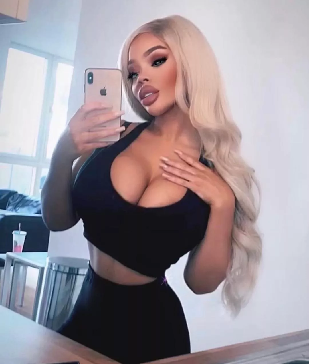 chirellemcleish