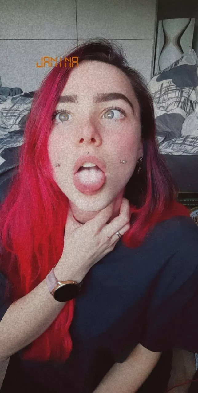 Choke me daddyyyy uwu