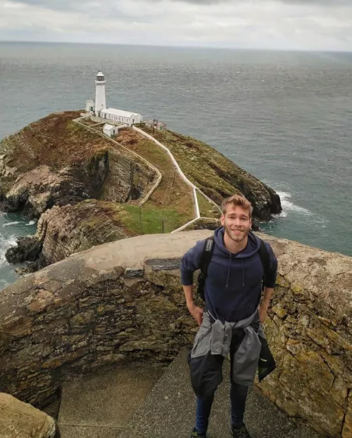 Class is: geography educator 😁😋🙈