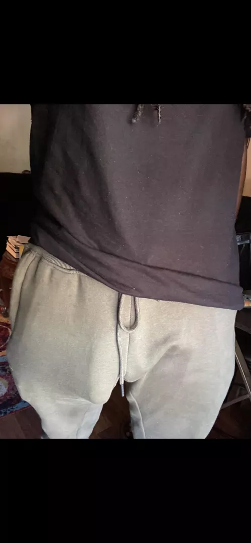 Classic sweatpants bulge