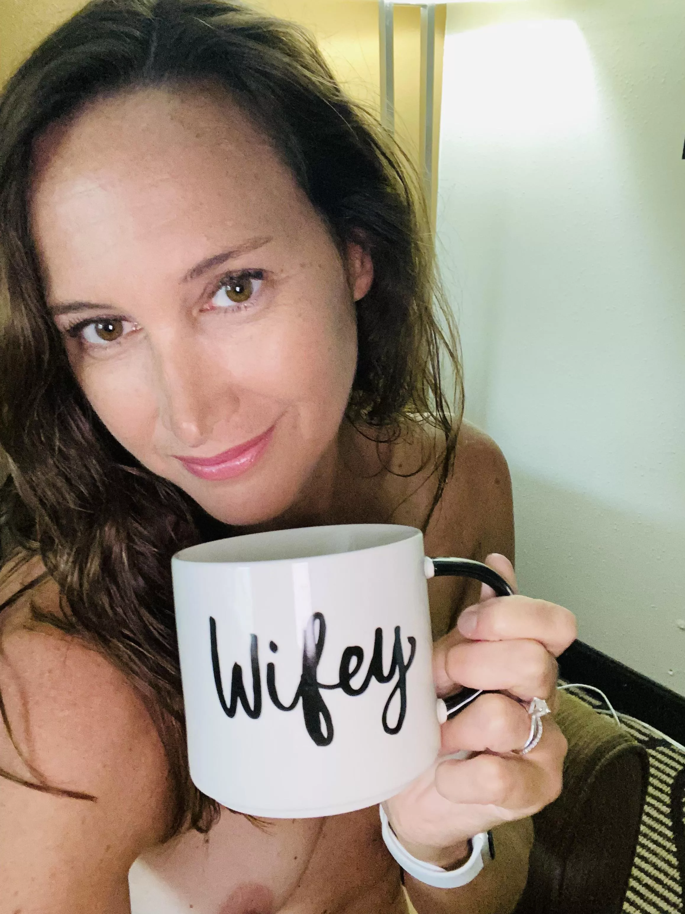 Coffee with the neighbor, he says house rules, we have to be nude. It feels naughty, but I don’t want to be rude. I’ll do what he says. Coffee with the neighbor, he says house rules, we have to be nude. It feels naughty, but I don’t want to be rude. I’ll do what he says.