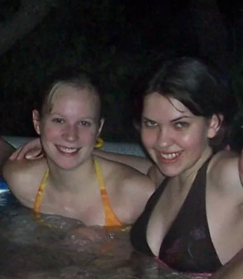 college hot tub hotties [2]