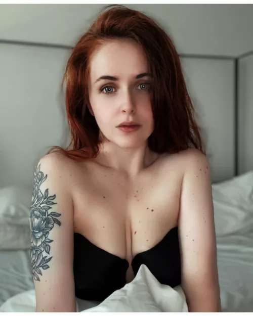 Come check out my page for Free!! Link in comments 😈😻💦