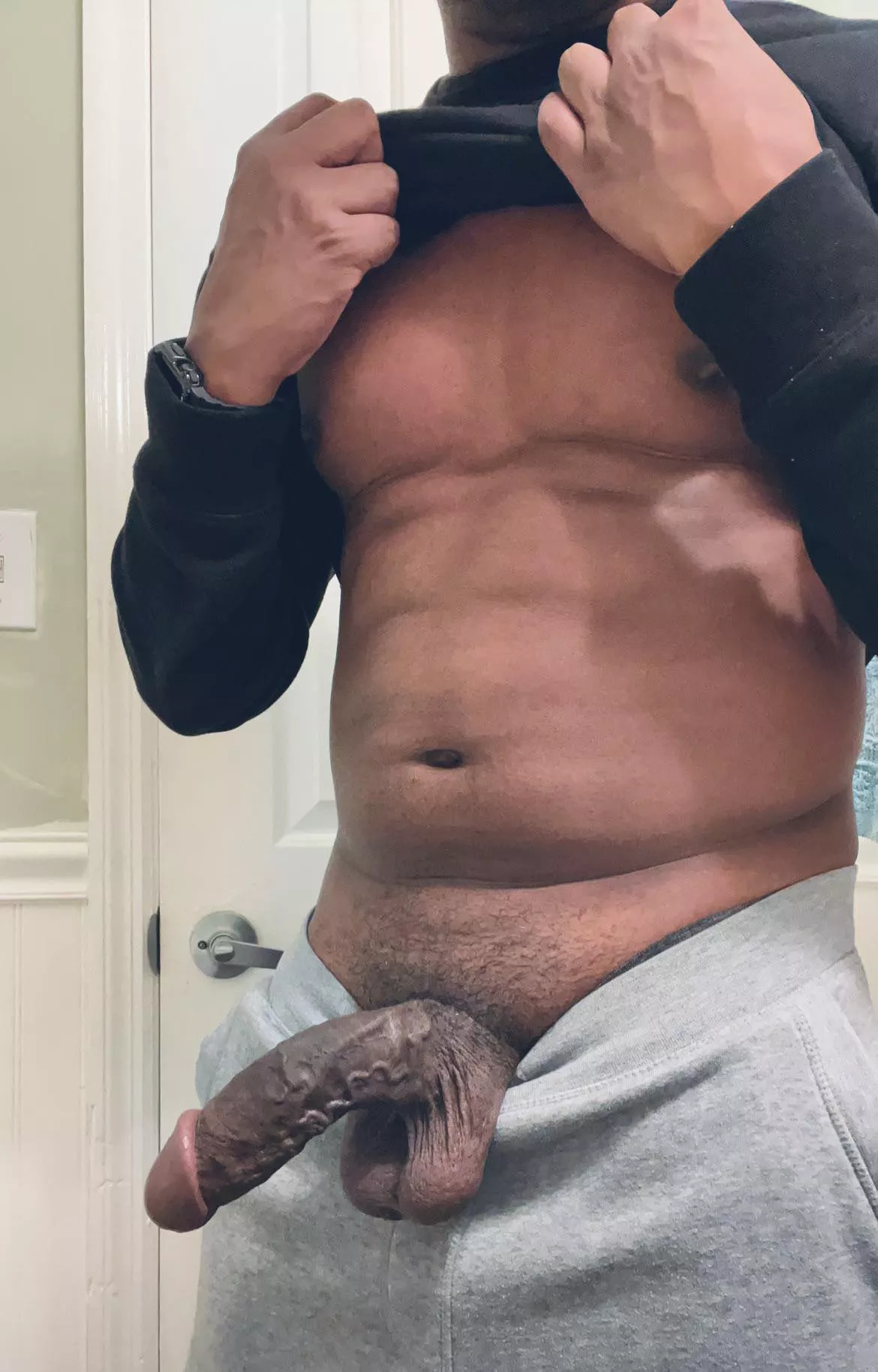 Come hang…