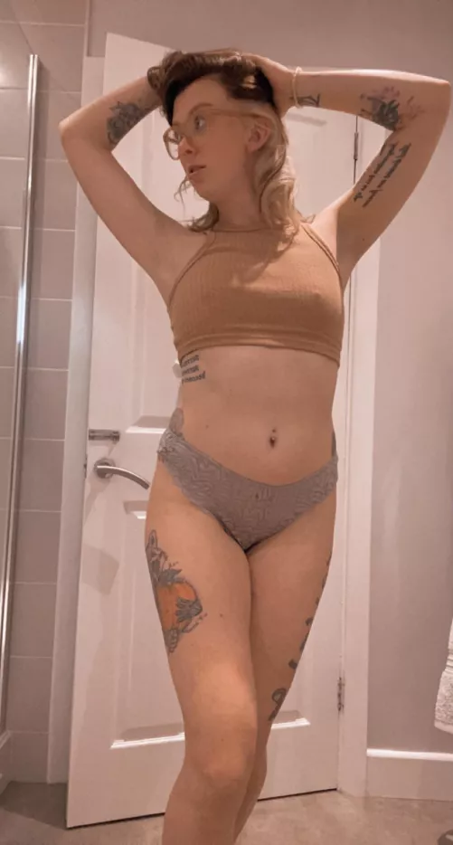 Come play with me 😈