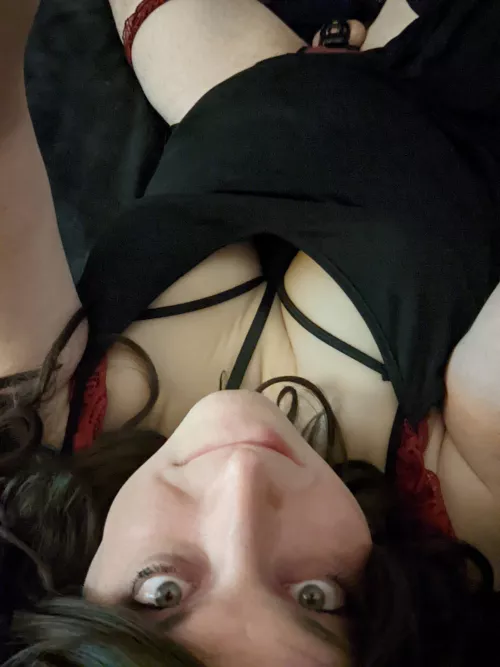 Come play with me? 😇😘