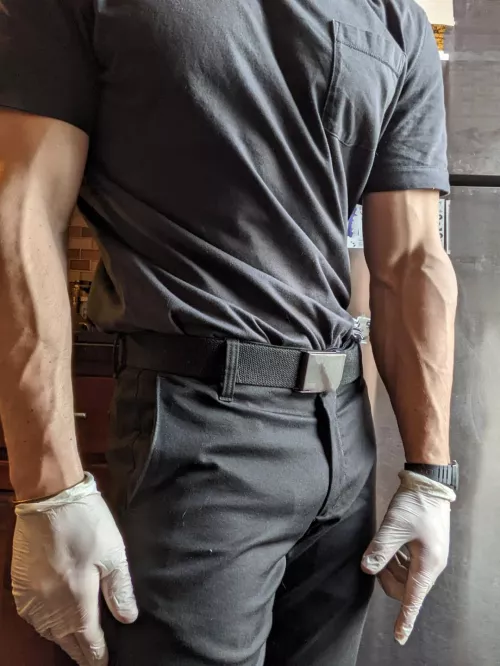 Cooking with spicy peppers so I gotta wear gloves 😋