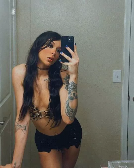 Cora jade