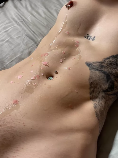 Covered in wax, then sperm 😏🤤
