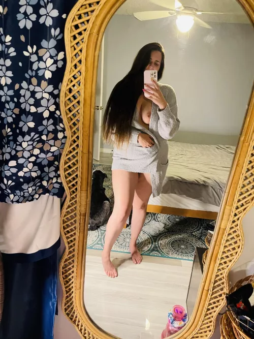 Cozy up with this mom bod?