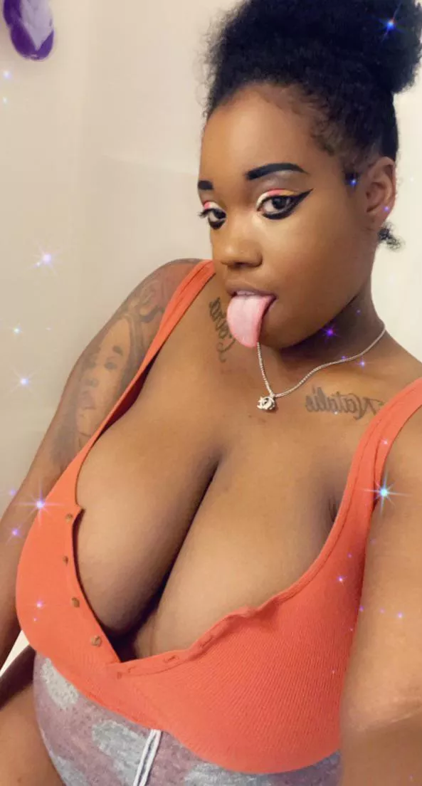 Cum catchers 🍆