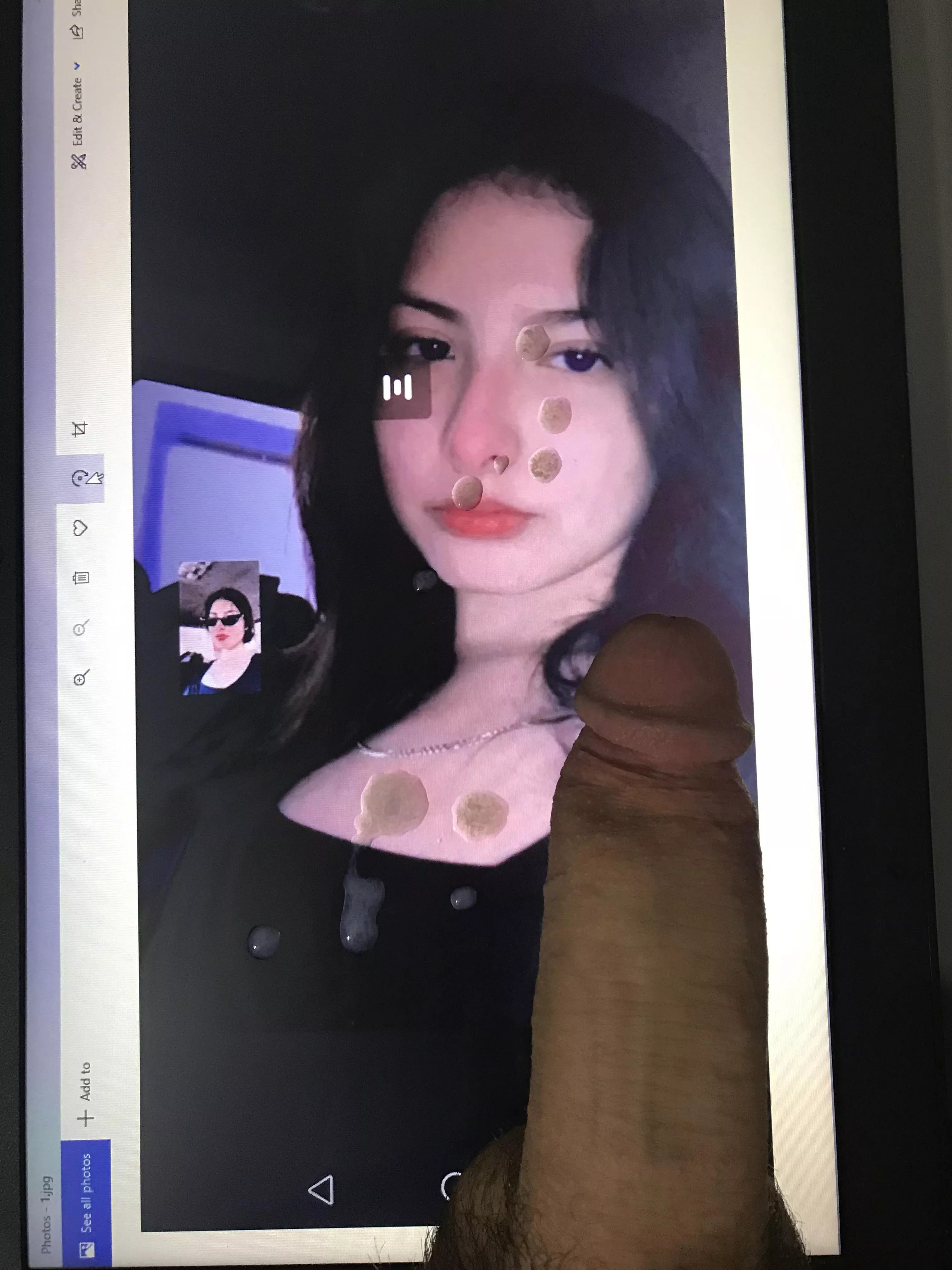 Cum on her face