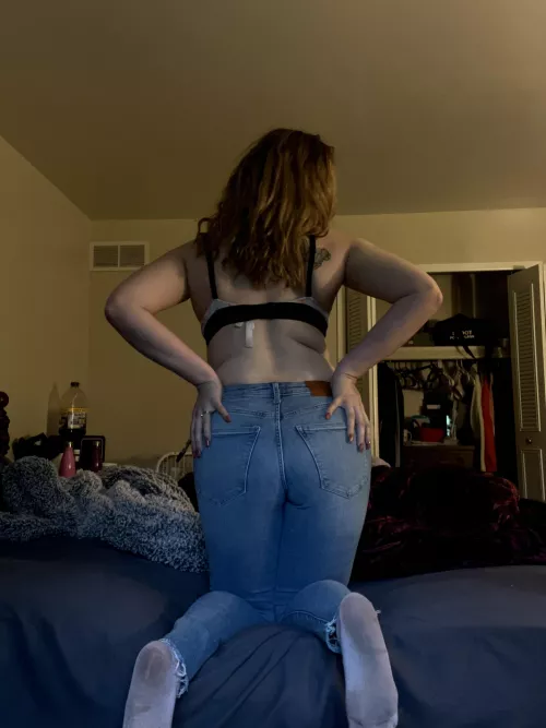 Cum play with me babes 💦🍑