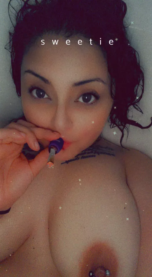 Cum vibe with me 💨💋