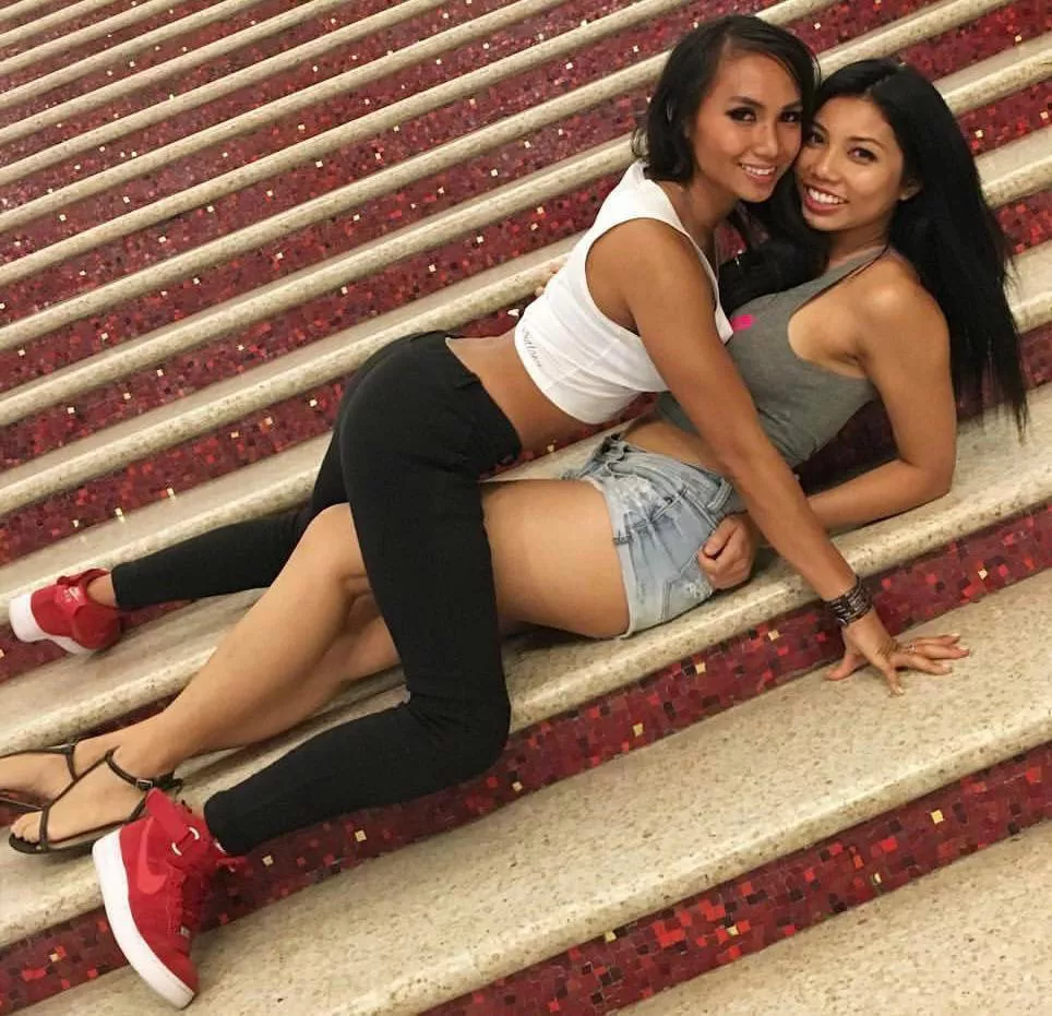 Cute Asian Girls