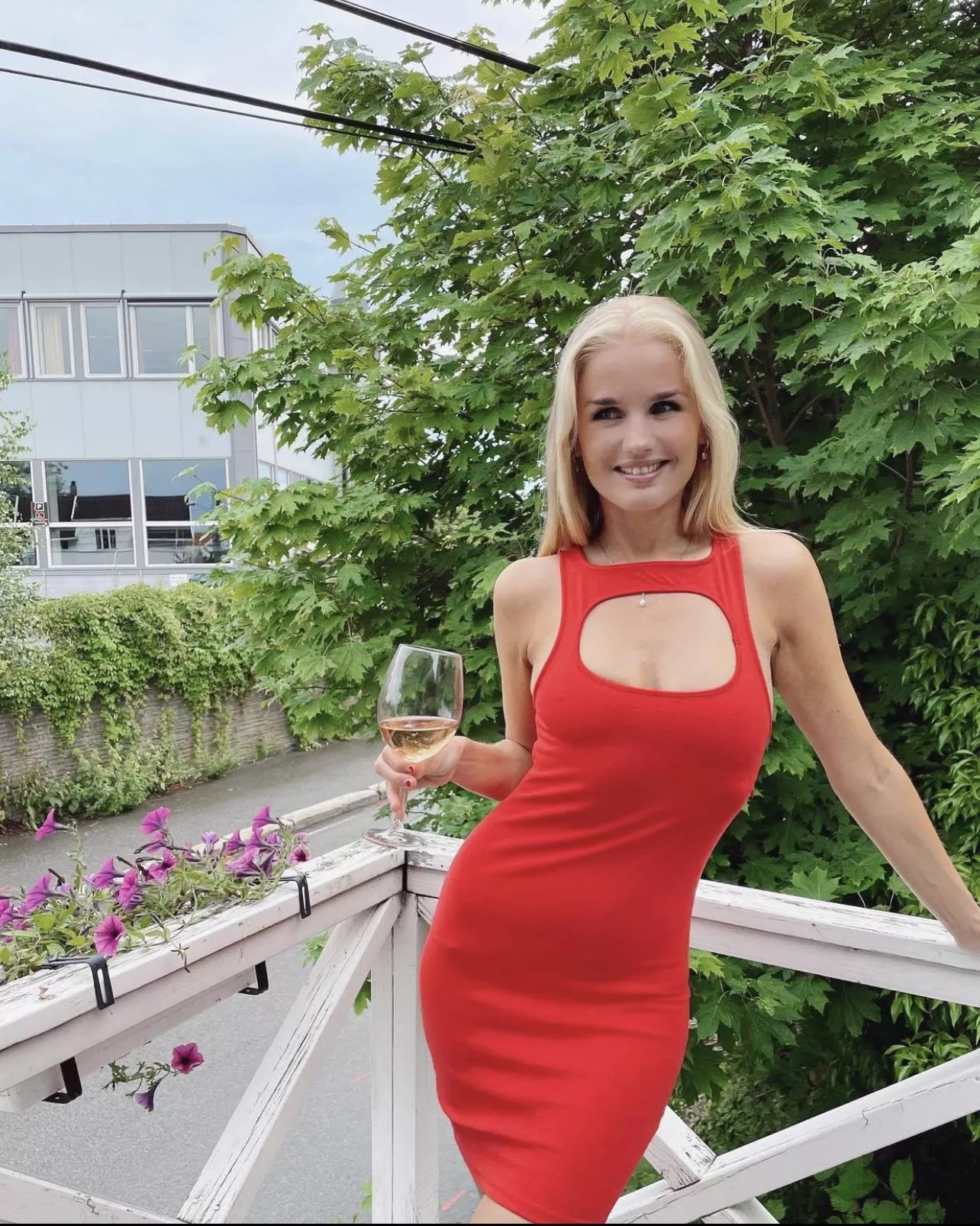 cutie in red