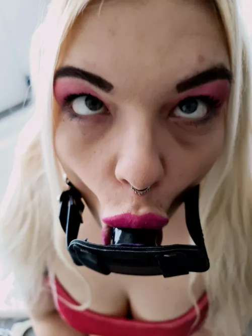 Daddy bought me a new One - I have to train a lot with it 🥺