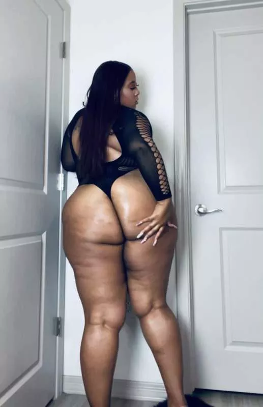 Daddy wanna play?