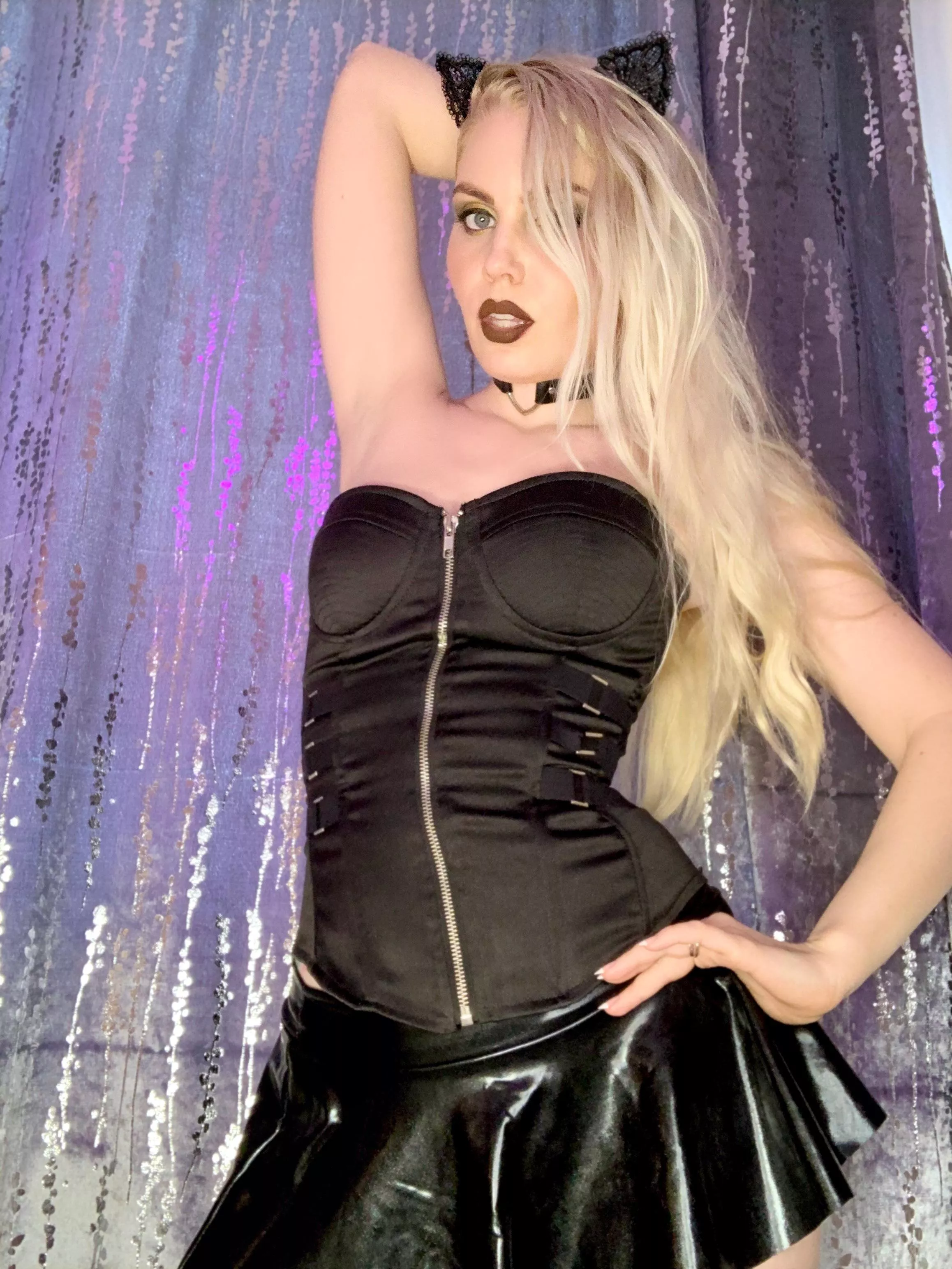 Do bad girls turn you on?