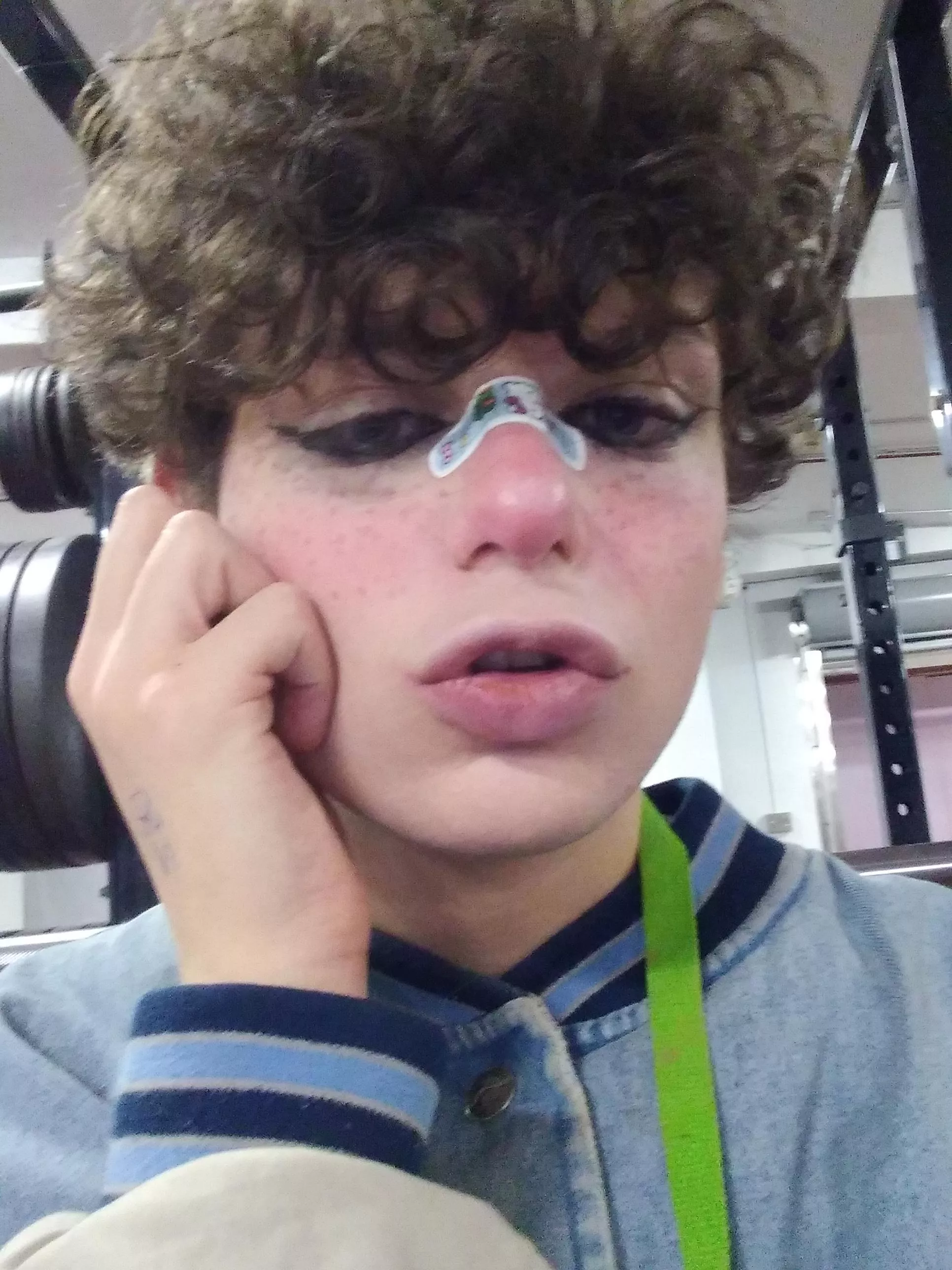 do I look good?