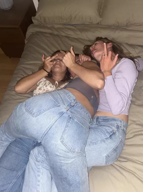 Do not take a pic of us like this… creep