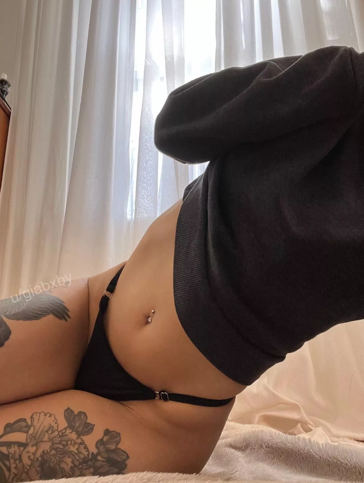 Do we like piercings here? 🖤