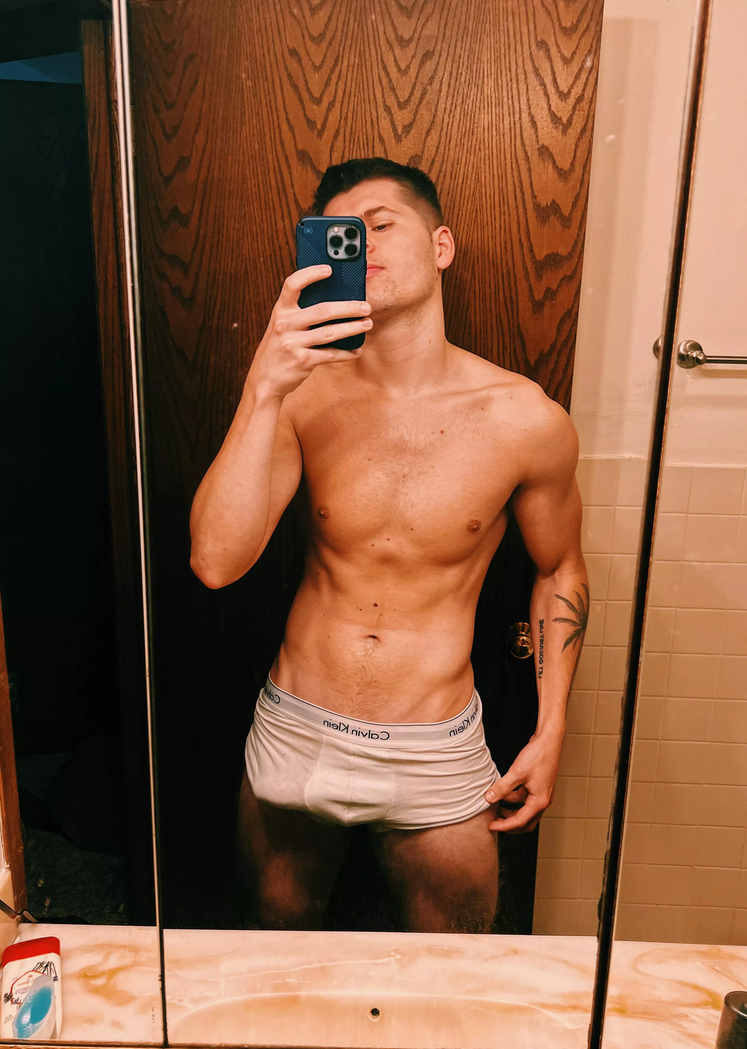 Do you like my bulge? Do you like my bulge?