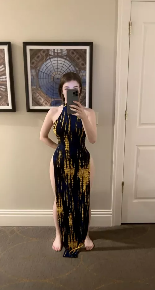 Do you like my dress?