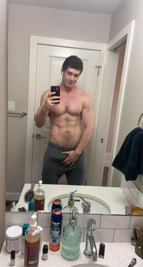 Do you like my new sweats?