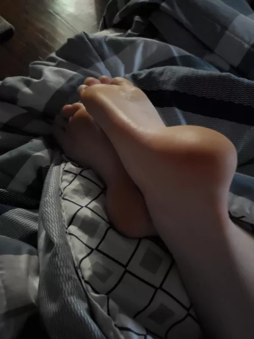 Do you like my soles? 😊👣💦