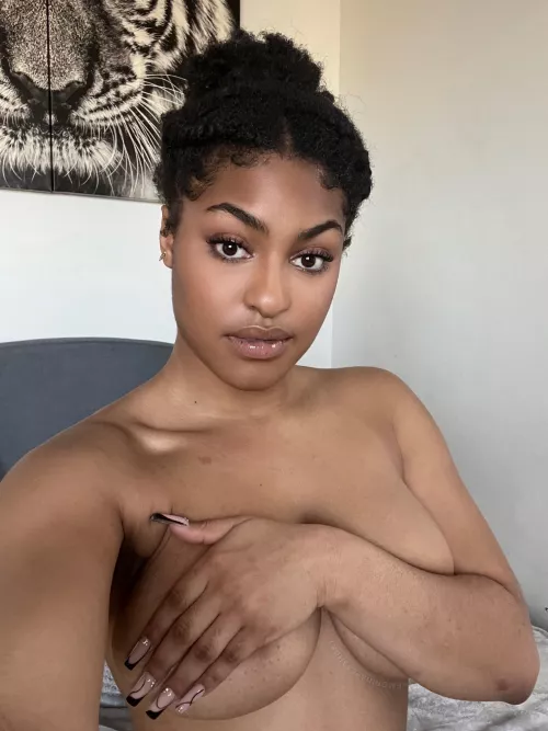 Do you like natural girls ?