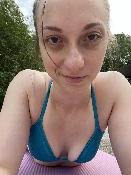 Do you like this shade of blue? 💙