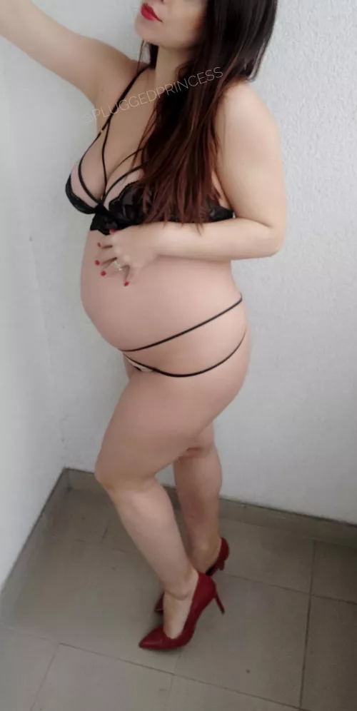 Do you mind being my neighbour if I go out on the balcony like this, regularly?