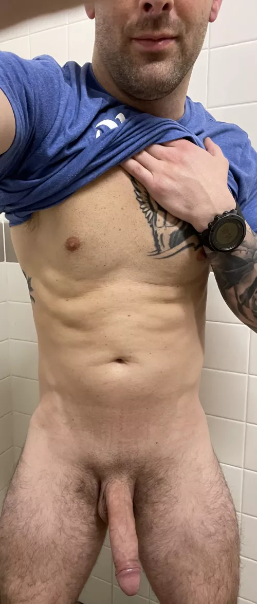 Does anyone else get horny as fuck at work?