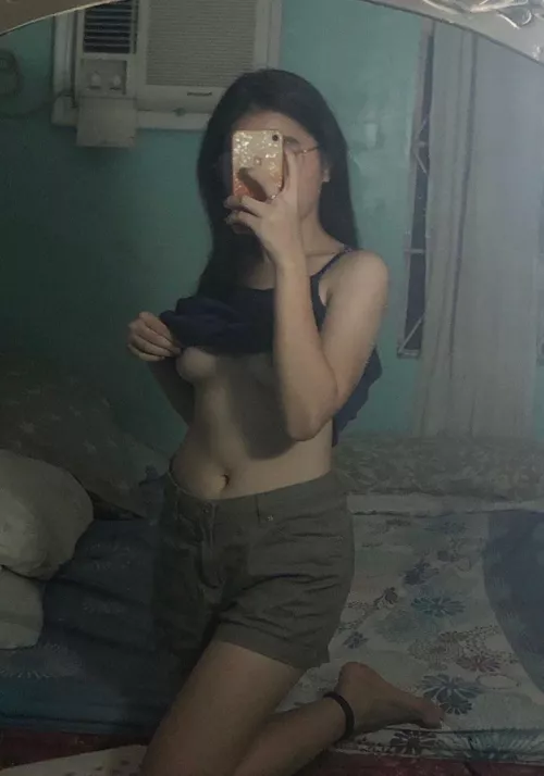 does anyone else like rainy days? (F)