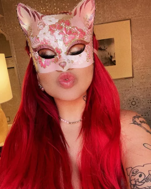 Does this actually make you Hard 😄 😄