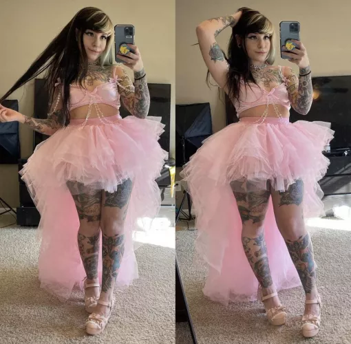 Dominant mommy looking for a submissive sissy to explore by getting humiliation by me personally Kik: mommykity / Snapchat: mommykity1