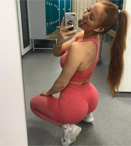 Don't ask for nudes please☺️