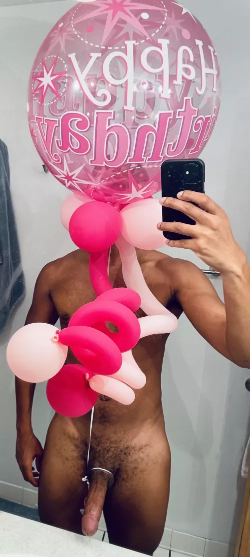 Don’t let him float away! 🎈