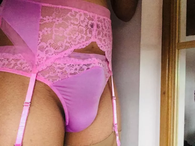 Don't you love it when your pp behaves and stays inside your panties