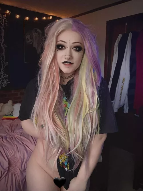 Eat booty 👅 Smoke doobie 💨