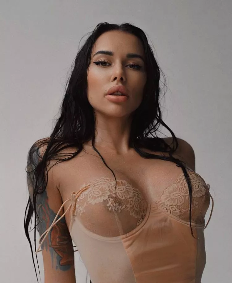 Enjoy my boobs