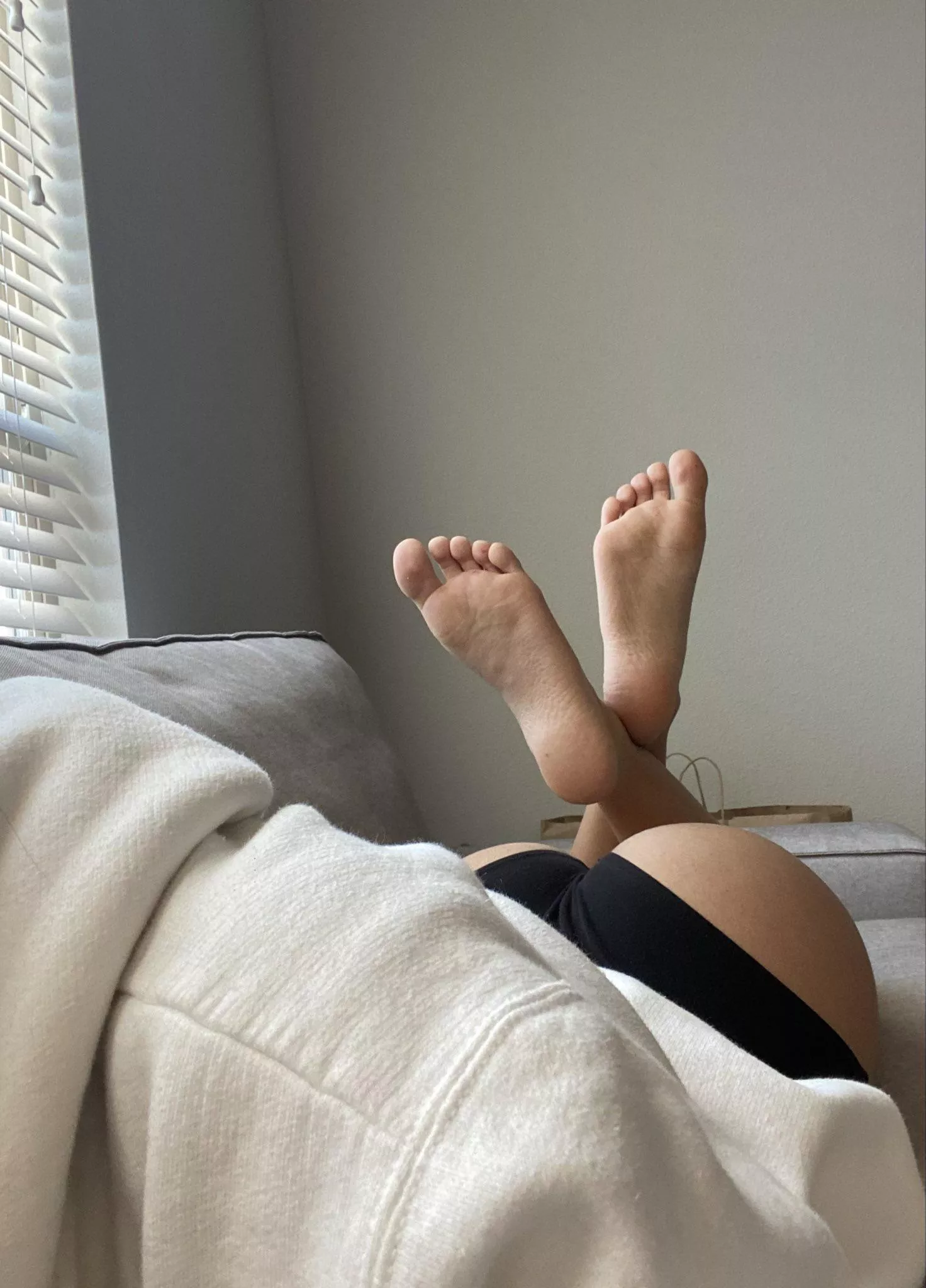 Enjoy this Sunday view. 💛