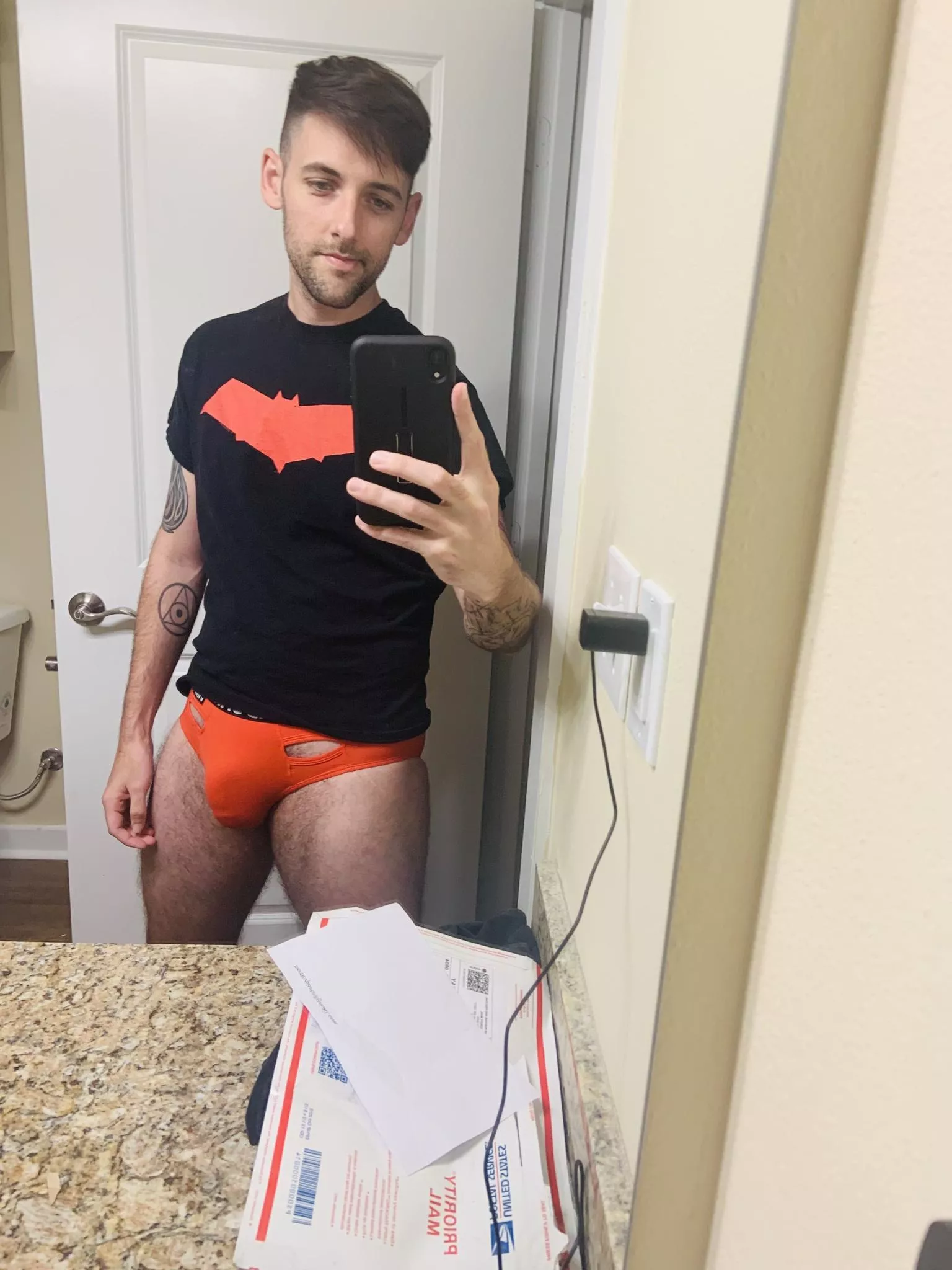 Even if they are a little too small at least the bulge is nice.