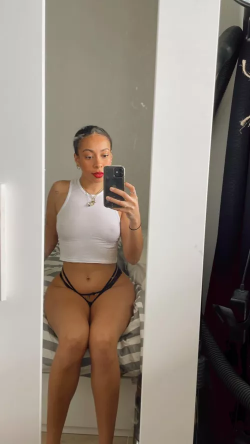 Excuse the dirty mirror :p Dutch x Surinamese